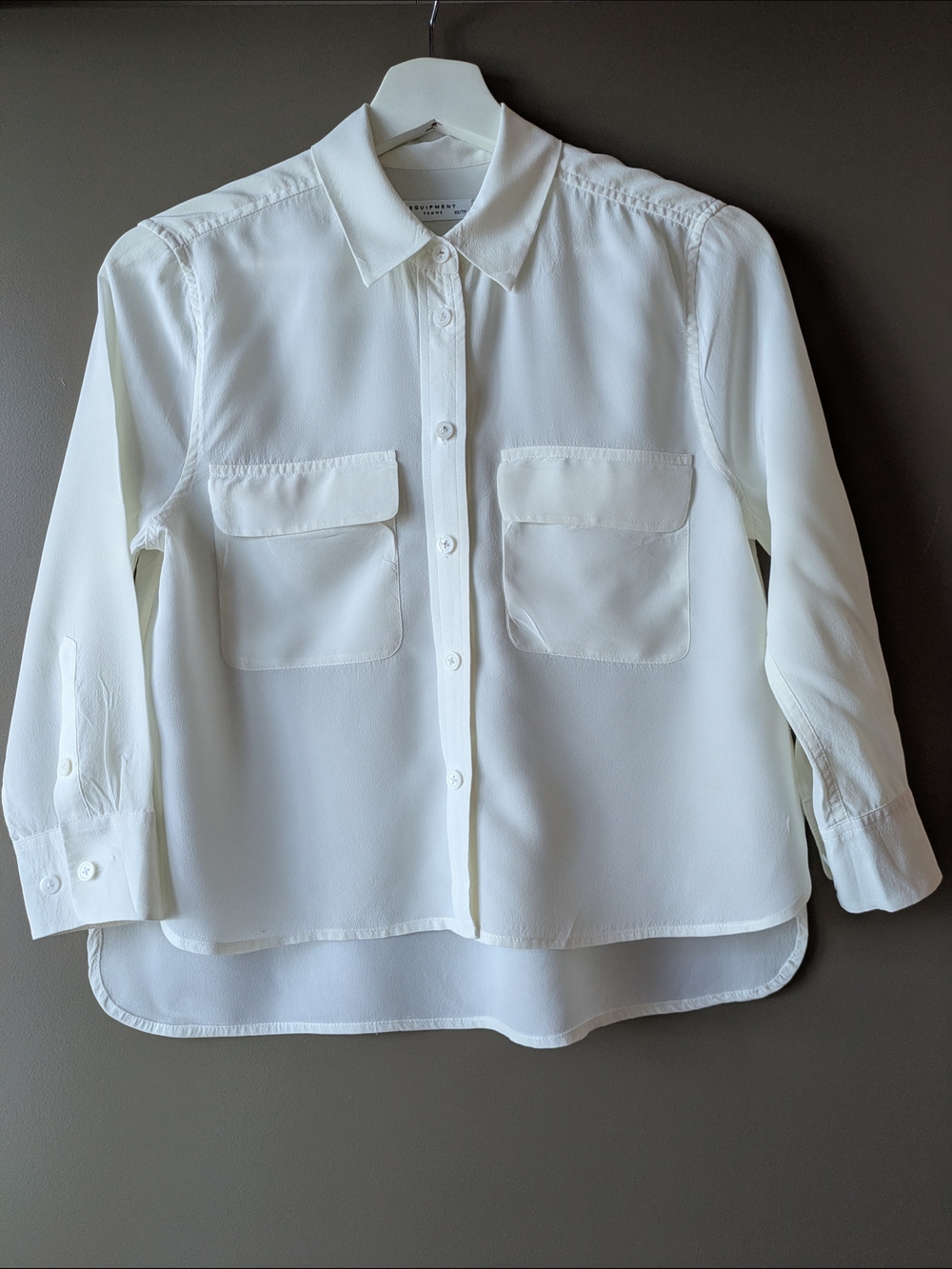 Equipment Silk XS White Button-Down Shirt